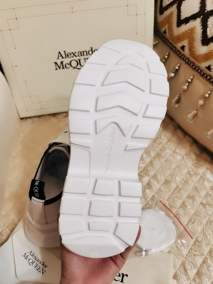 Alexander Mcqueen Couple Shoes AMS00029